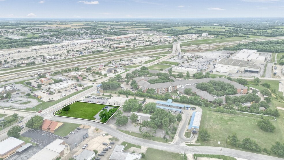 815 Pecan Grove Rd E, Sherman, TX for sale - Aerial - Image 1 of 12