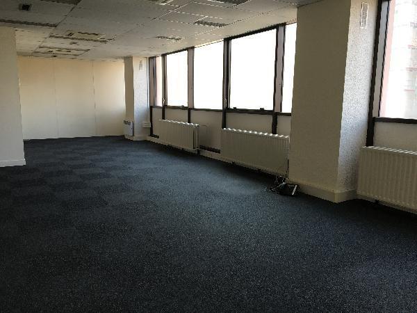 Office in Torcy for lease Interior Photo- Image 1 of 2