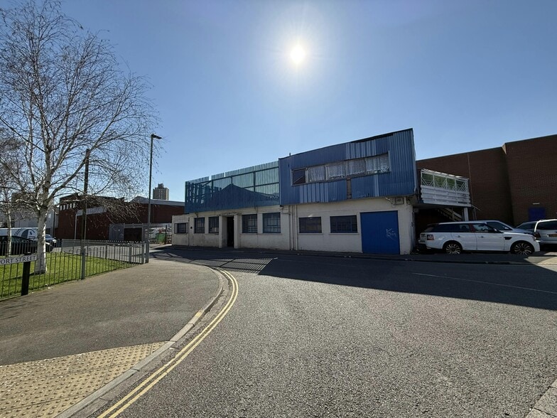 100 East Surrey St, Portsmouth for lease - Building Photo - Image 2 of 34