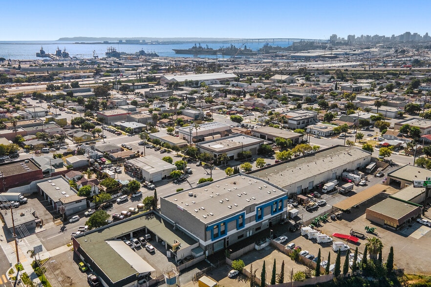 1703-1705 Hoover Ave, National City, CA for lease - Building Photo - Image 3 of 15