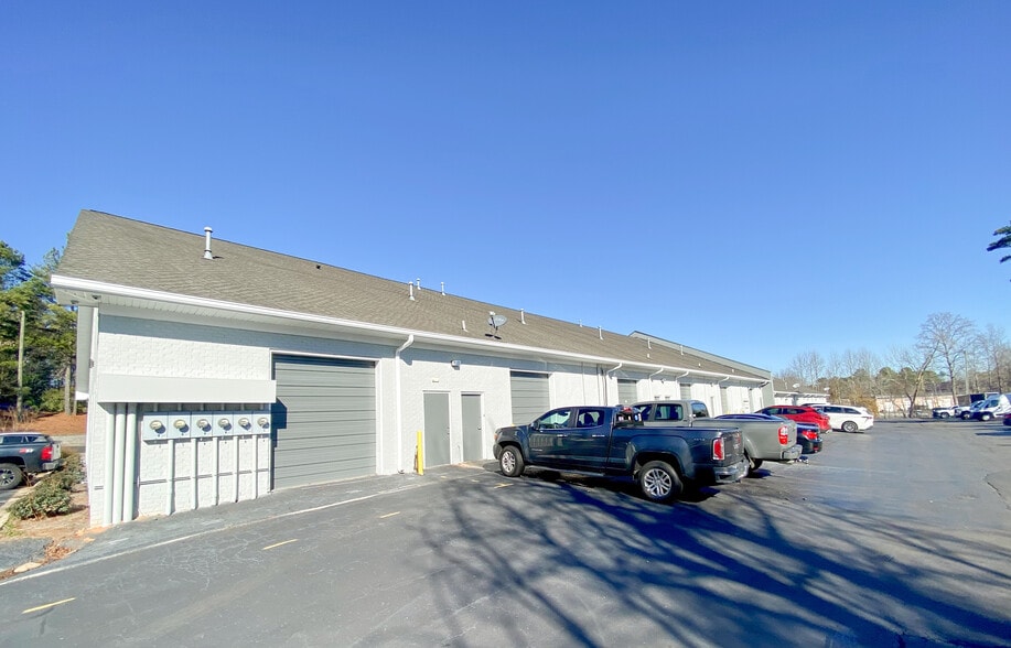 1974 Carolina Place Dr, Fort Mill, SC for lease - Building Photo - Image 1 of 20