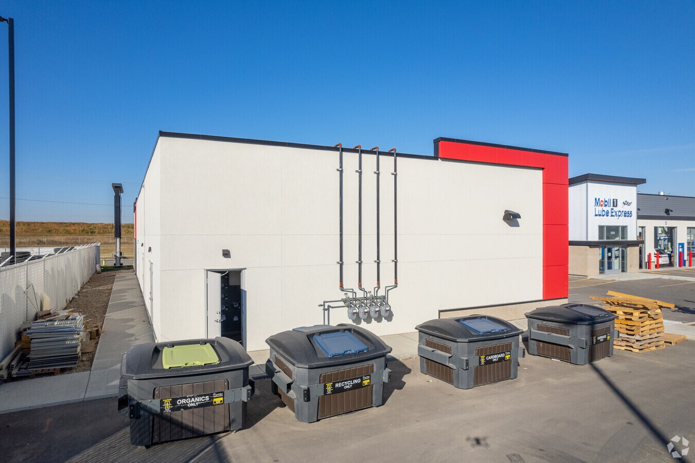 5335 Dufferin Blvd SE, Calgary, AB T2C 5R9 Retail for Lease