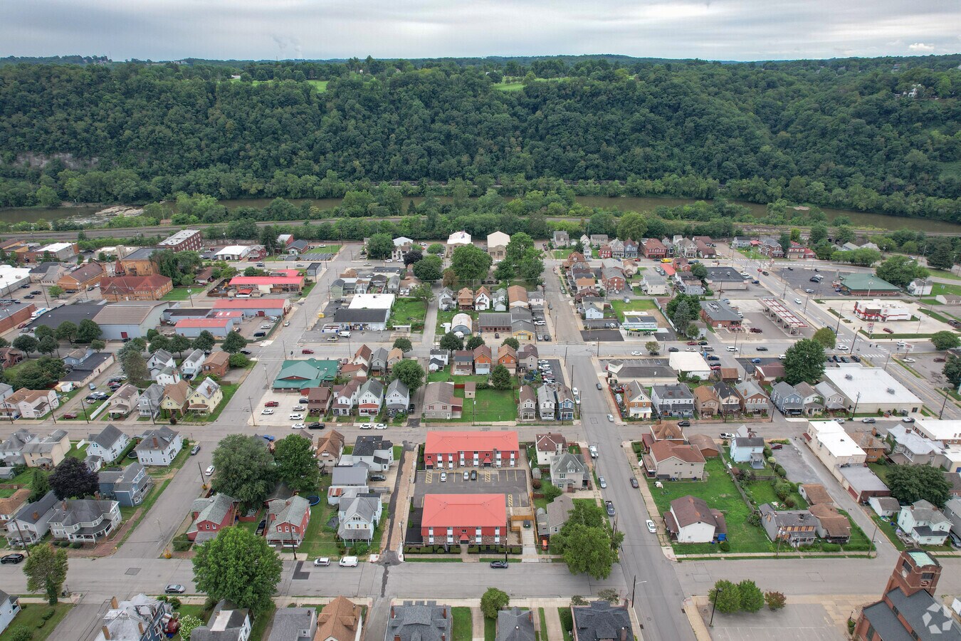 607 6th Ave, New Brighton, PA 15066