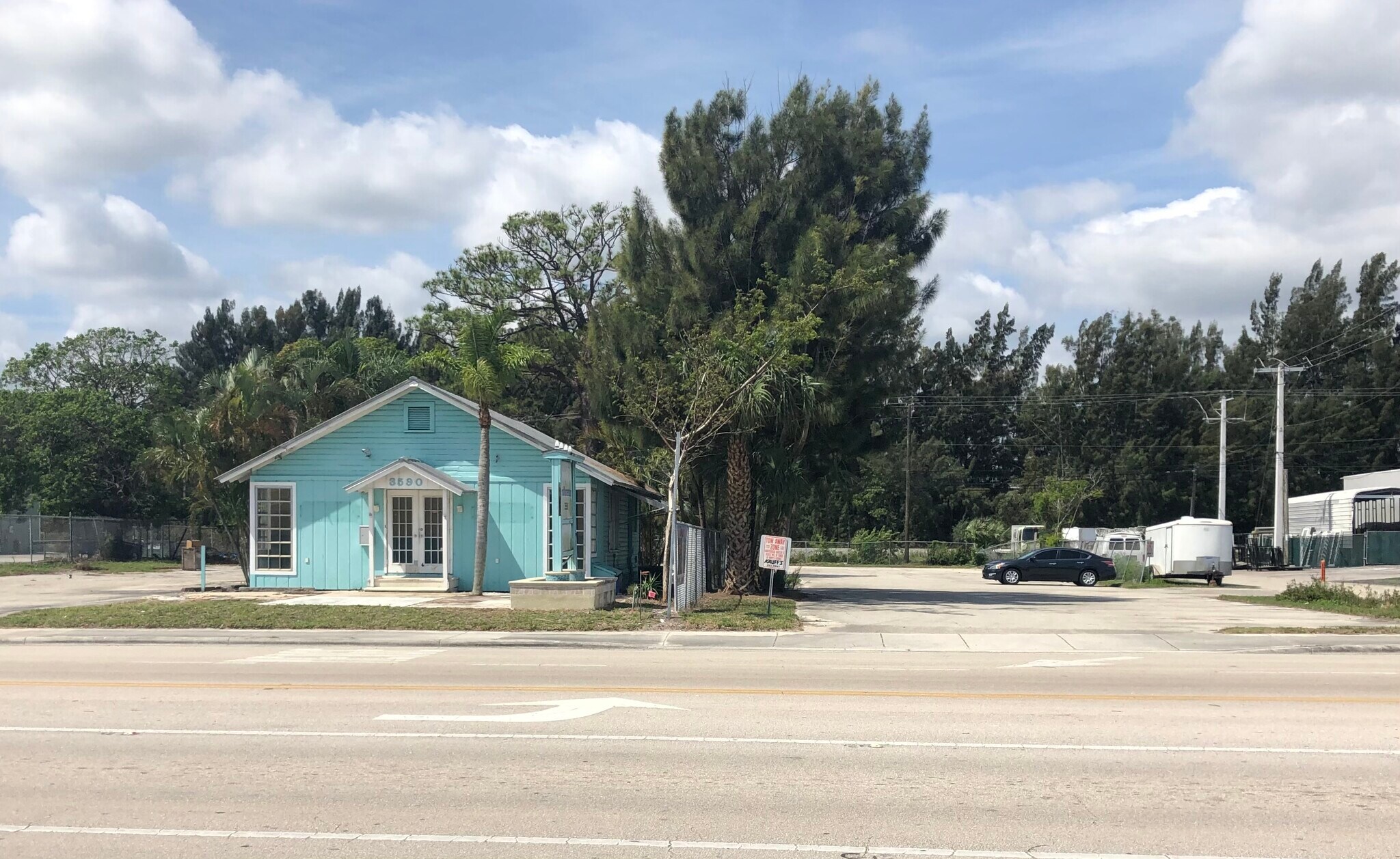 3590 SE Dixie Hwy, Stuart, FL for sale Building Photo- Image 1 of 1