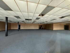 2825 Nall St, Port Neches, TX for lease Interior Photo- Image 1 of 1