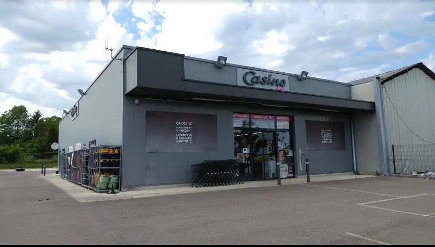 Retail in Fontaine-Française for sale - Building Photo - Image 2 of 11