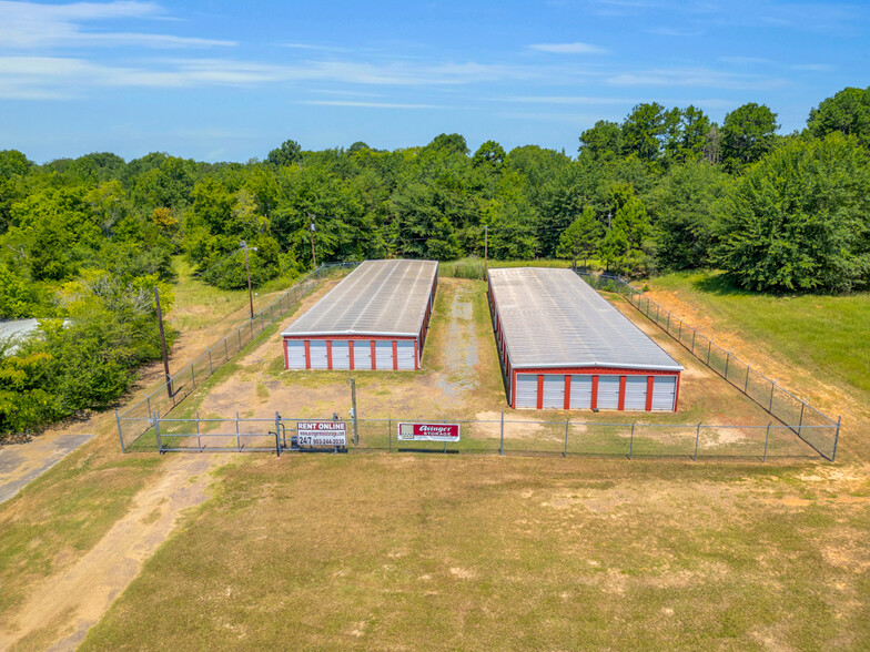 205 State 155 hwy, Avinger, TX for sale - Primary Photo - Image 1 of 36