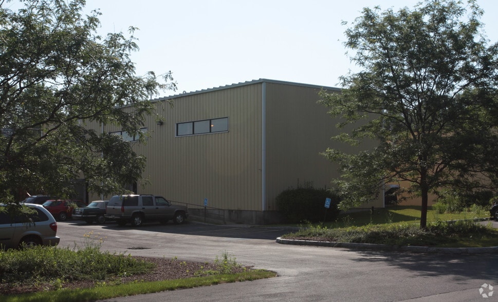 3584 Walters Rd, Solvay, NY for sale - Building Photo - Image 2 of 2