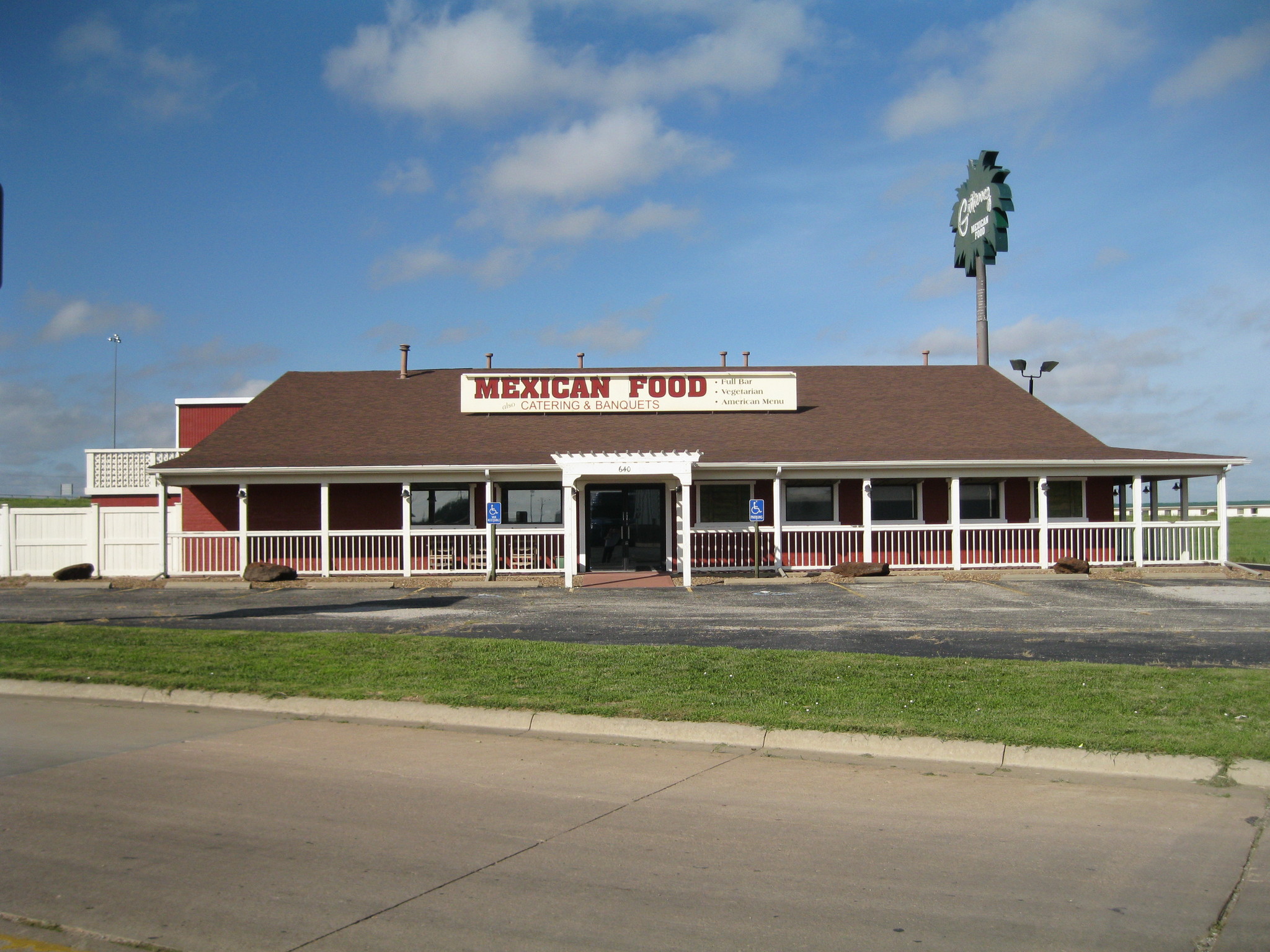 640 Westport Blvd, Salina, KS for sale Building Photo- Image 1 of 1