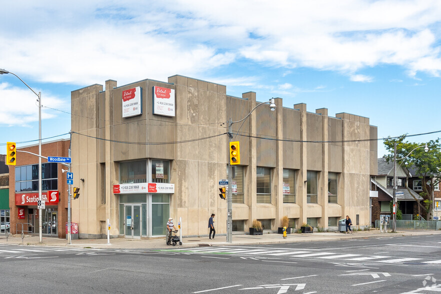 2076 Danforth Ave, Toronto, ON for lease - Primary Photo - Image 1 of 5