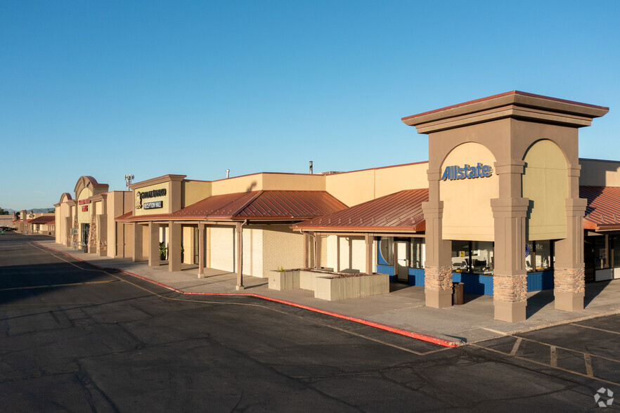 7064-7144 S Redwood Rd, West Jordan, UT for lease - Building Photo - Image 2 of 7