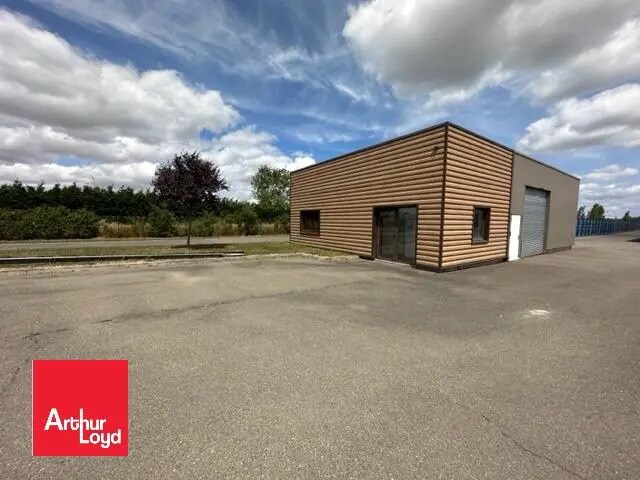 Flex in Dreux for lease - Building Photo - Image 1 of 5