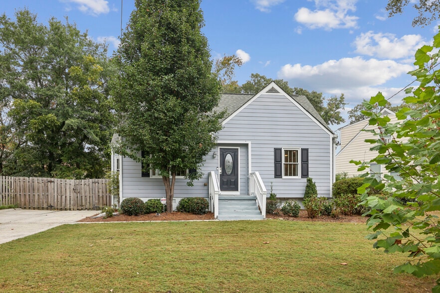 1952 Wingate Rd, Chamblee, GA for sale - Primary Photo - Image 1 of 23