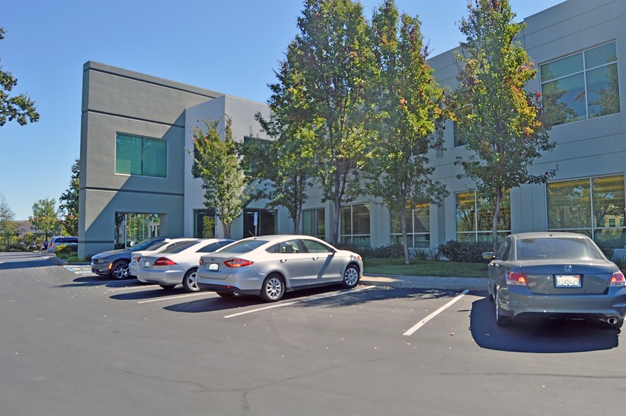 3750 Westwind Blvd, Santa Rosa, CA for lease - Building Photo - Image 3 of 3