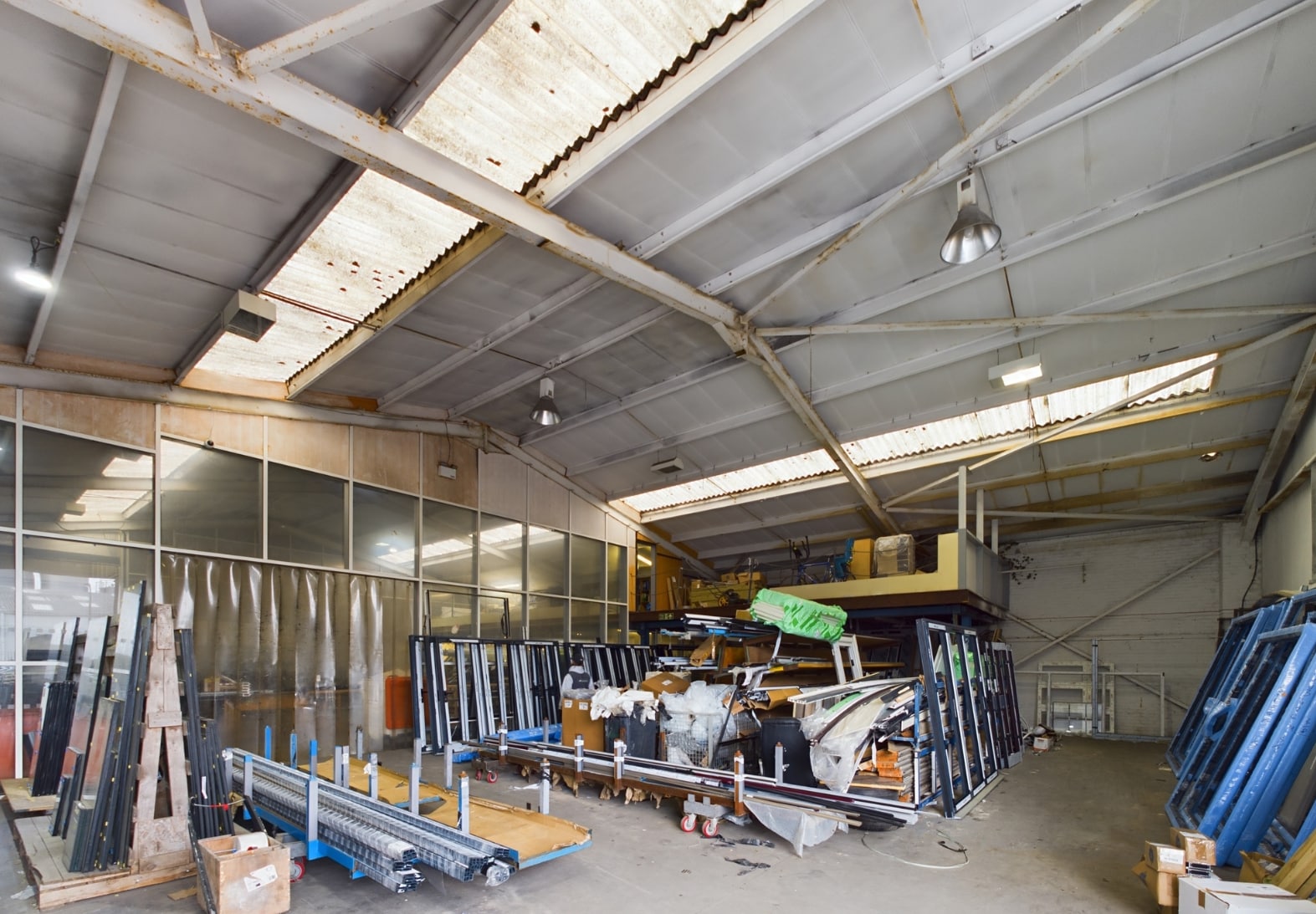 Brookhill Rd, Pinxton for lease Interior Photo- Image 1 of 2