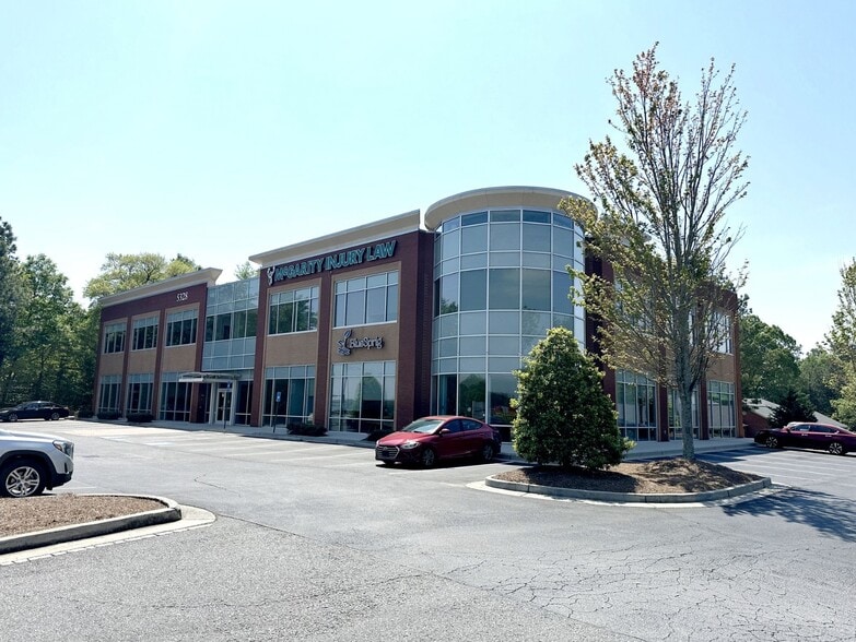 5328 Lanier Islands Pky, Buford, GA for lease - Building Photo - Image 1 of 13