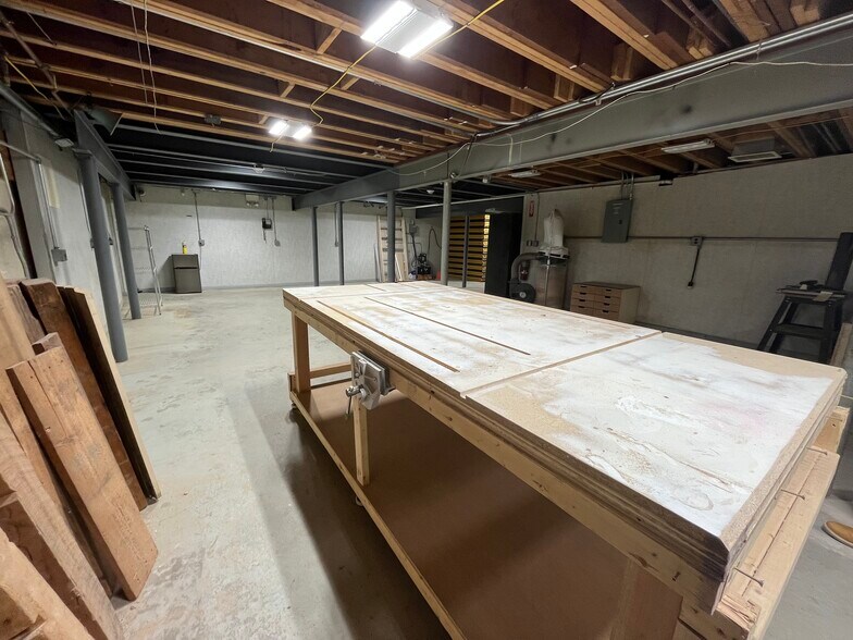 15 Puritan Ave, Cranston, RI for sale - Interior Photo - Image 1 of 1