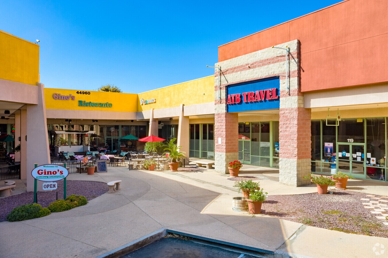 44920 Valley Central Way, Lancaster, CA 93536