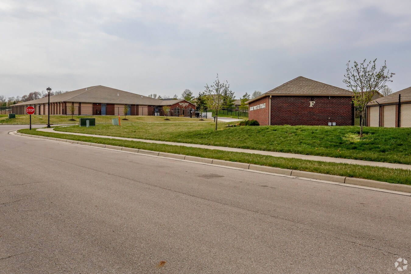 2376 Beechwood Dr, Germantown, OH 45327