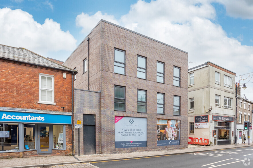 31-34 Bartholomew St, Newbury for sale - Building Photo - Image 2 of 8