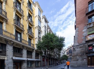 More details for Calle de la Cava Baja, 6, Madrid - Retail for Lease