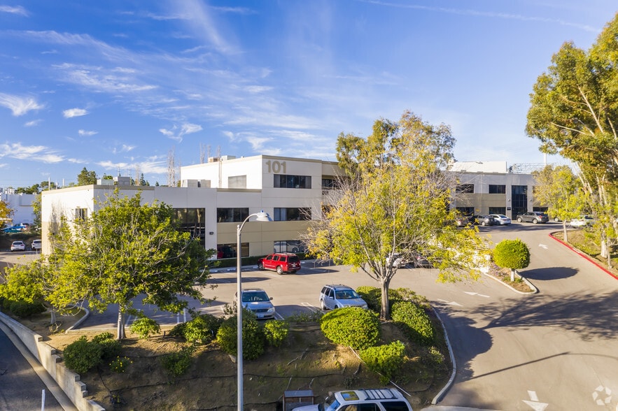 101-109 State Pl, Escondido, CA for lease - Building Photo - Image 2 of 3