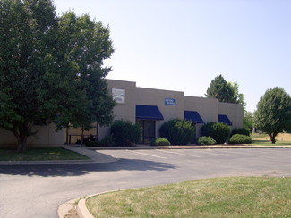 More details for 713 N Lindenwood Dr, Olathe, KS - Flex for Lease