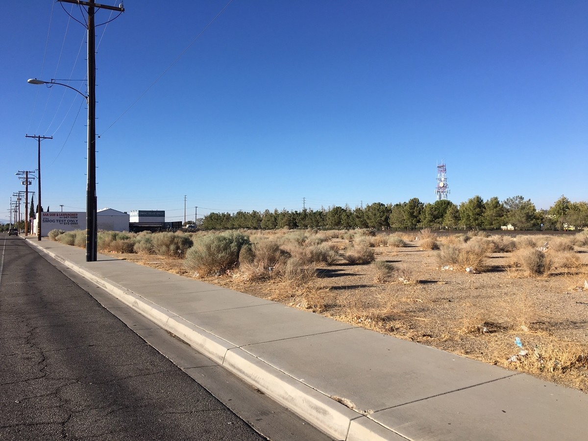 6th St, Palmdale, CA 93550 | LoopNet