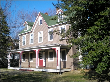 121 Washington Ave, Chestertown, MD for sale Primary Photo- Image 1 of 1