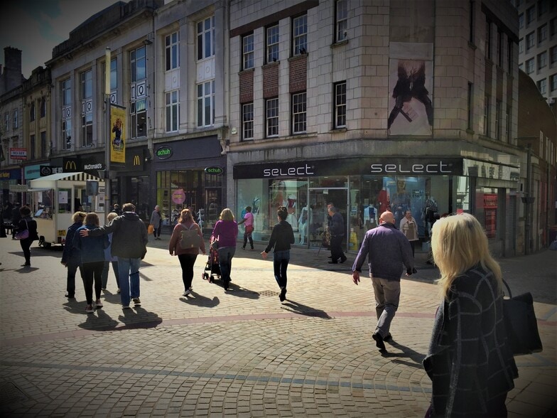 56 Dudley St, Wolverhampton for sale - Building Photo - Image 1 of 1