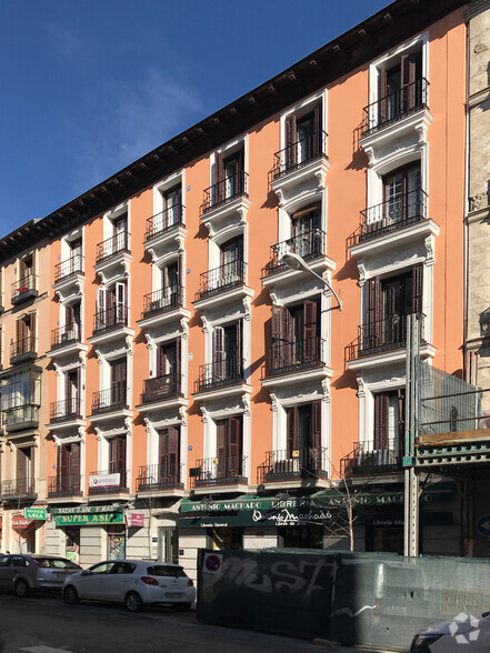 Calle De Fernando VI, 17, Madrid, Madrid for lease - Primary Photo - Image 1 of 2