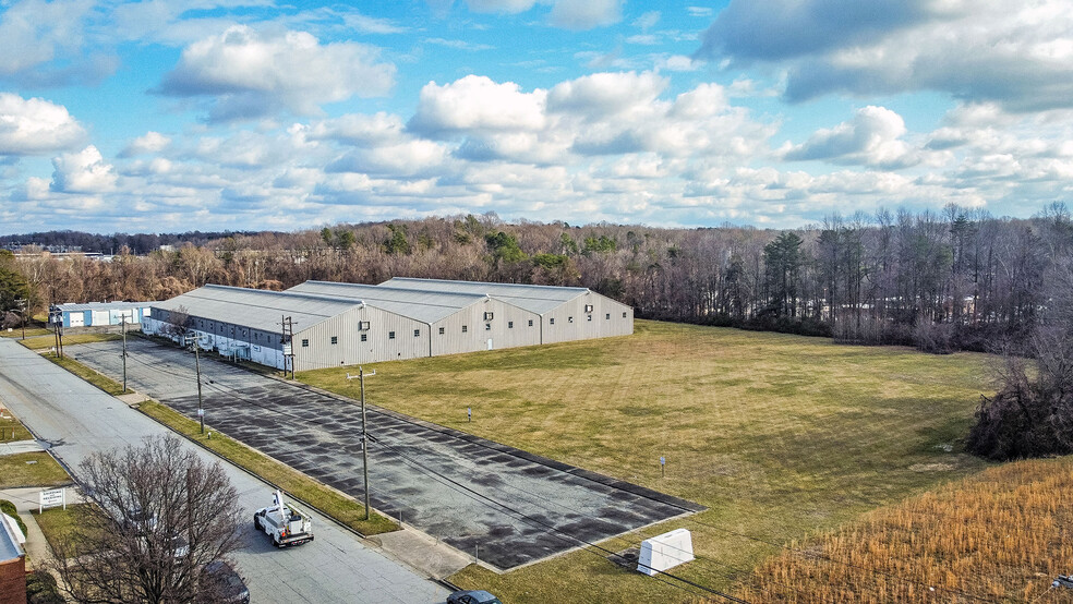 140 Blue Bell Rd, Greensboro, NC for lease - Aerial - Image 1 of 6