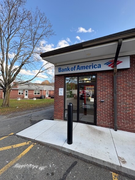 199-215 Essex St, Beverly, MA for lease - Building Photo - Image 1 of 13