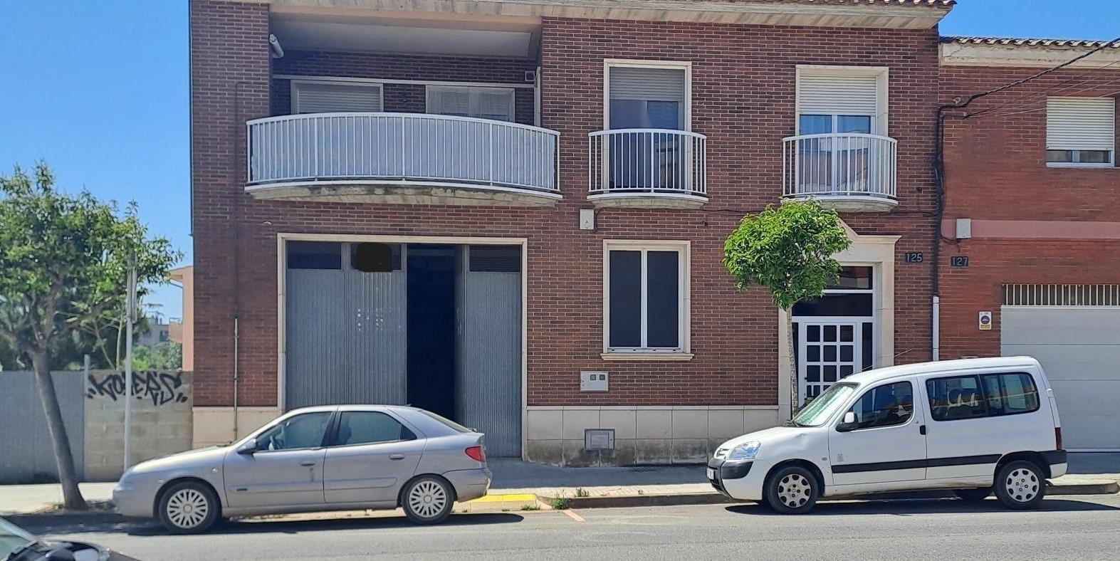 Retail in Amposta, Tarragona for lease Interior Photo- Image 1 of 5