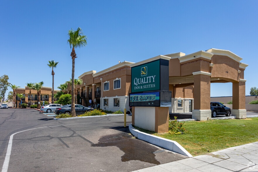 1750 E Main St, Mesa, AZ for sale - Primary Photo - Image 1 of 1