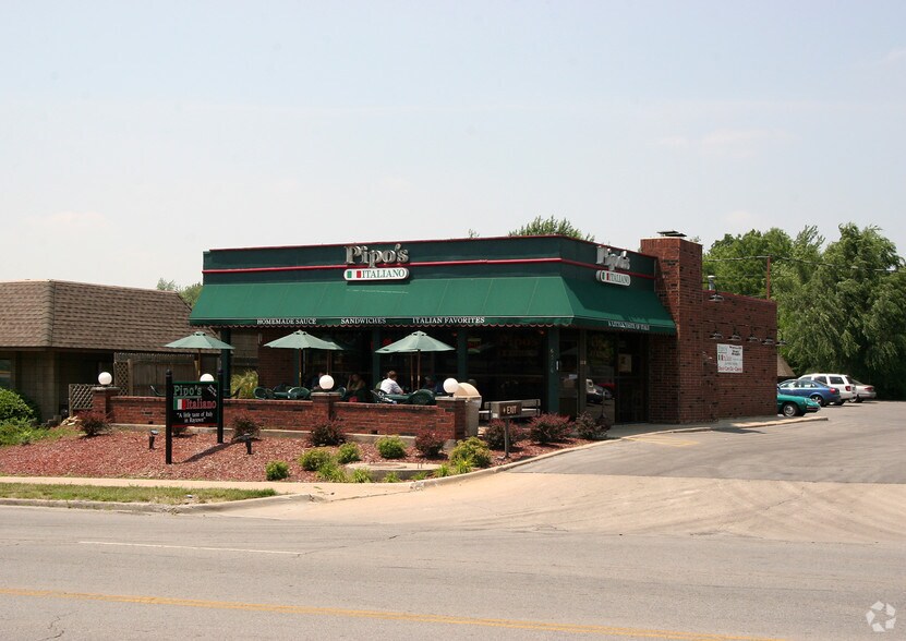 6516 Raytown Rd, Raytown, MO 64133