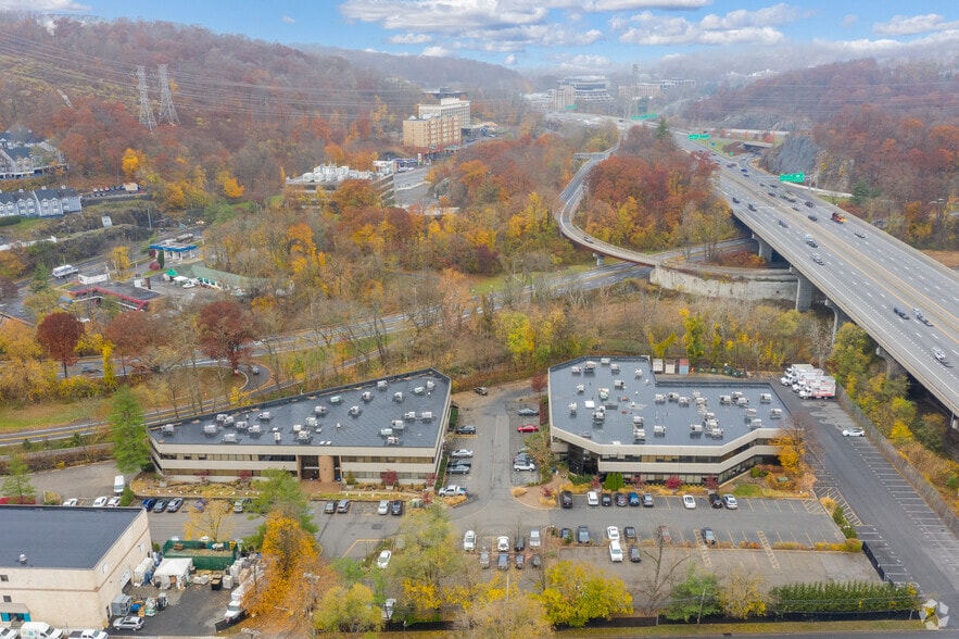 3 W Main St, Elmsford, NY for lease - Aerial - Image 2 of 22