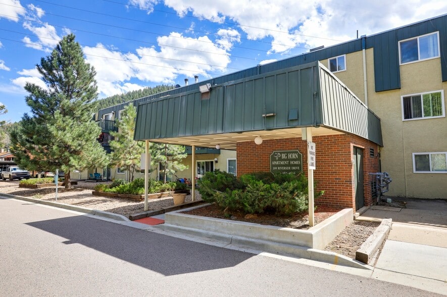 3201 Riverside Dr, Idaho Springs, CO for sale - Building Photo - Image 2 of 22