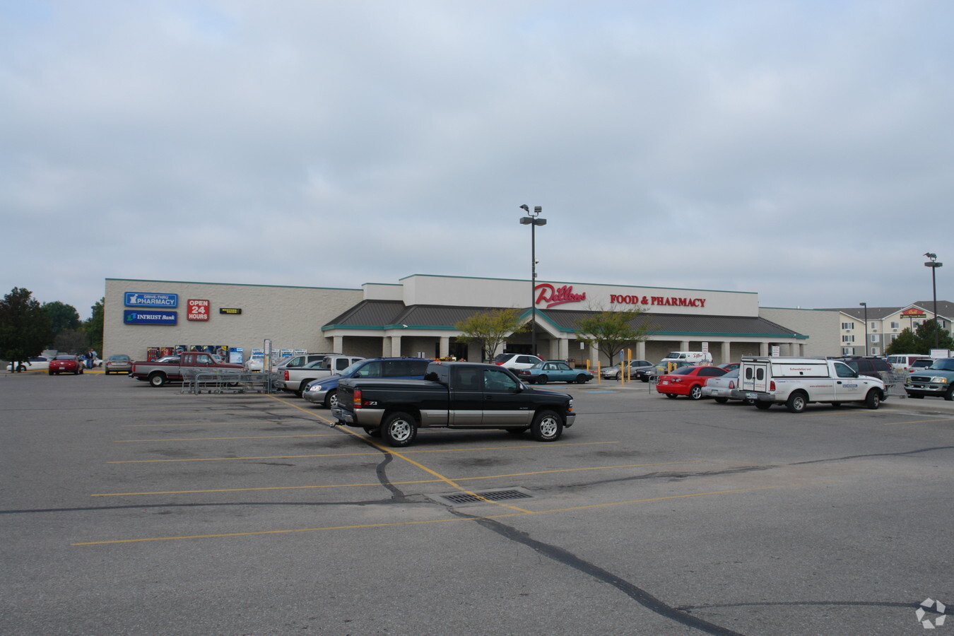 4747 S Broadway St, Wichita, KS 67216 - Dillons | LoopNet