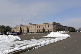 100 Louise Dr, Ivyland PA - Warehouse