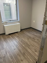 351-355 5th Ave, Pittsburgh, PA for lease Building Photo- Image 2 of 8