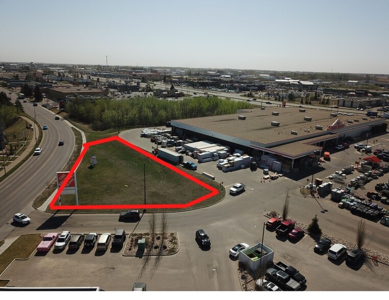 6 Mcleod Av, Spruce Grove, AB for sale - Building Photo - Image 1 of 9