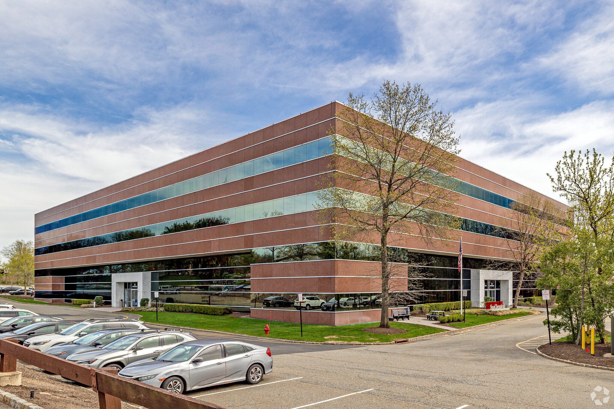 35 Waterview Blvd, Parsippany, NJ for lease Building Photo- Image 1 of 27