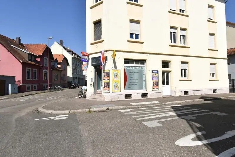 Retail in Strasbourg for sale - Building Photo - Image 1 of 12