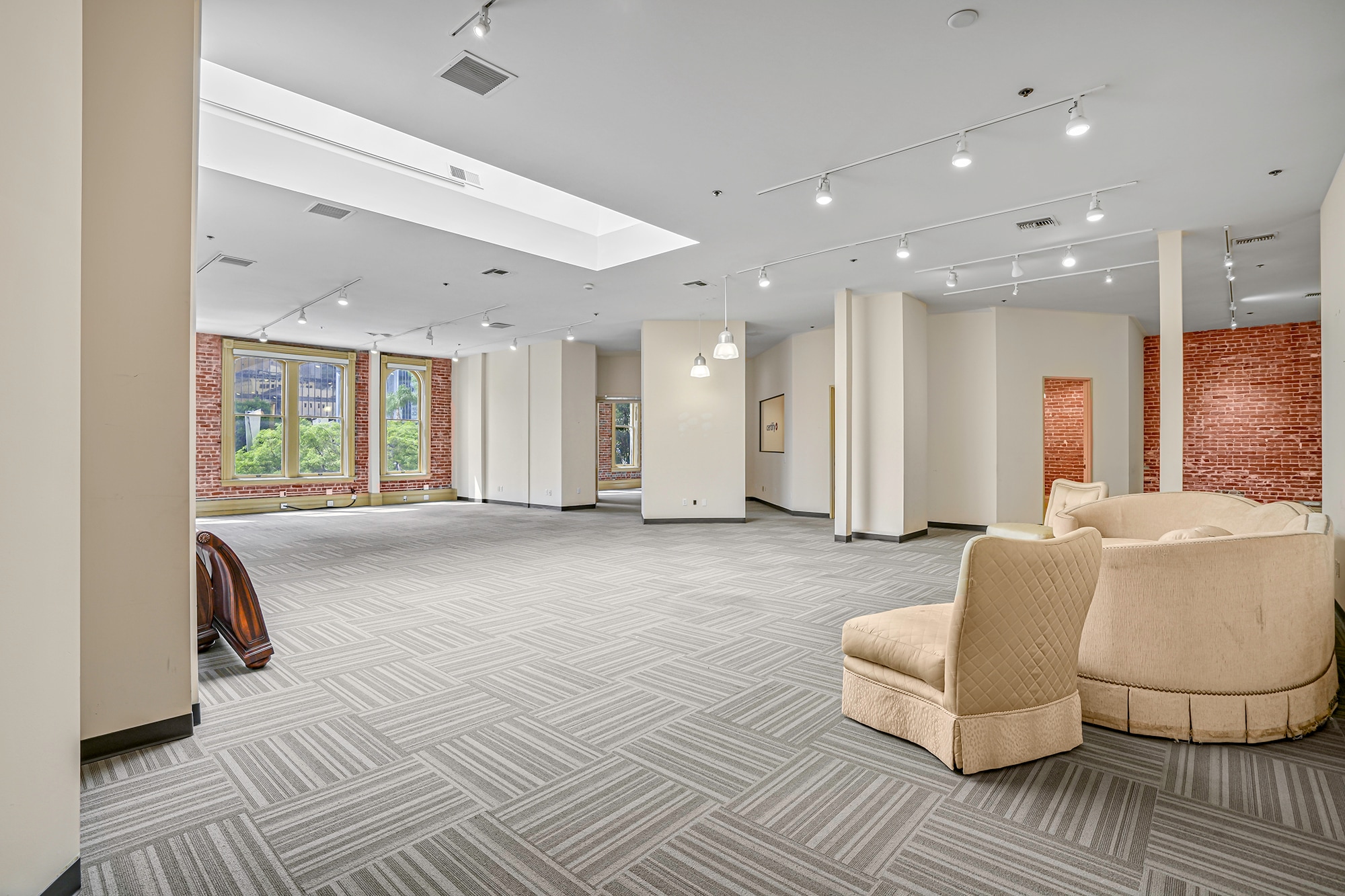 901-933 4th Ave, San Diego, CA for lease Interior Photo- Image 1 of 8