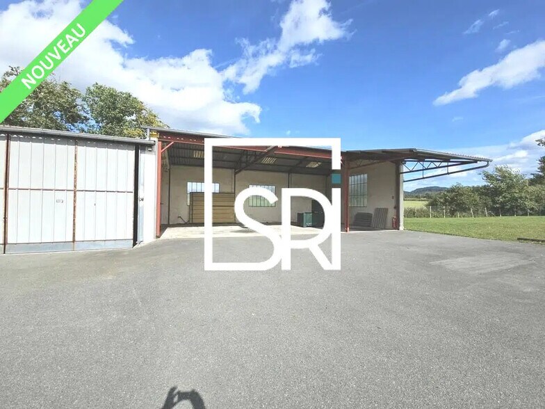 Industrial in Puy-Guillaume for sale - Building Photo - Image 2 of 12