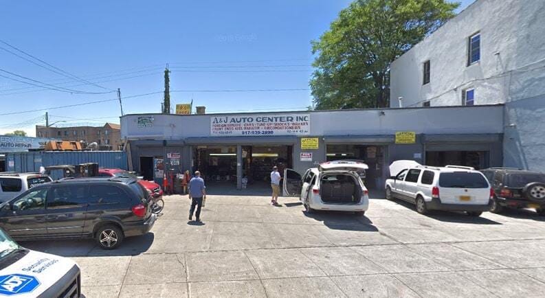 93-44 43rd Ave, Elmhurst, NY for sale - Primary Photo - Image 1 of 1