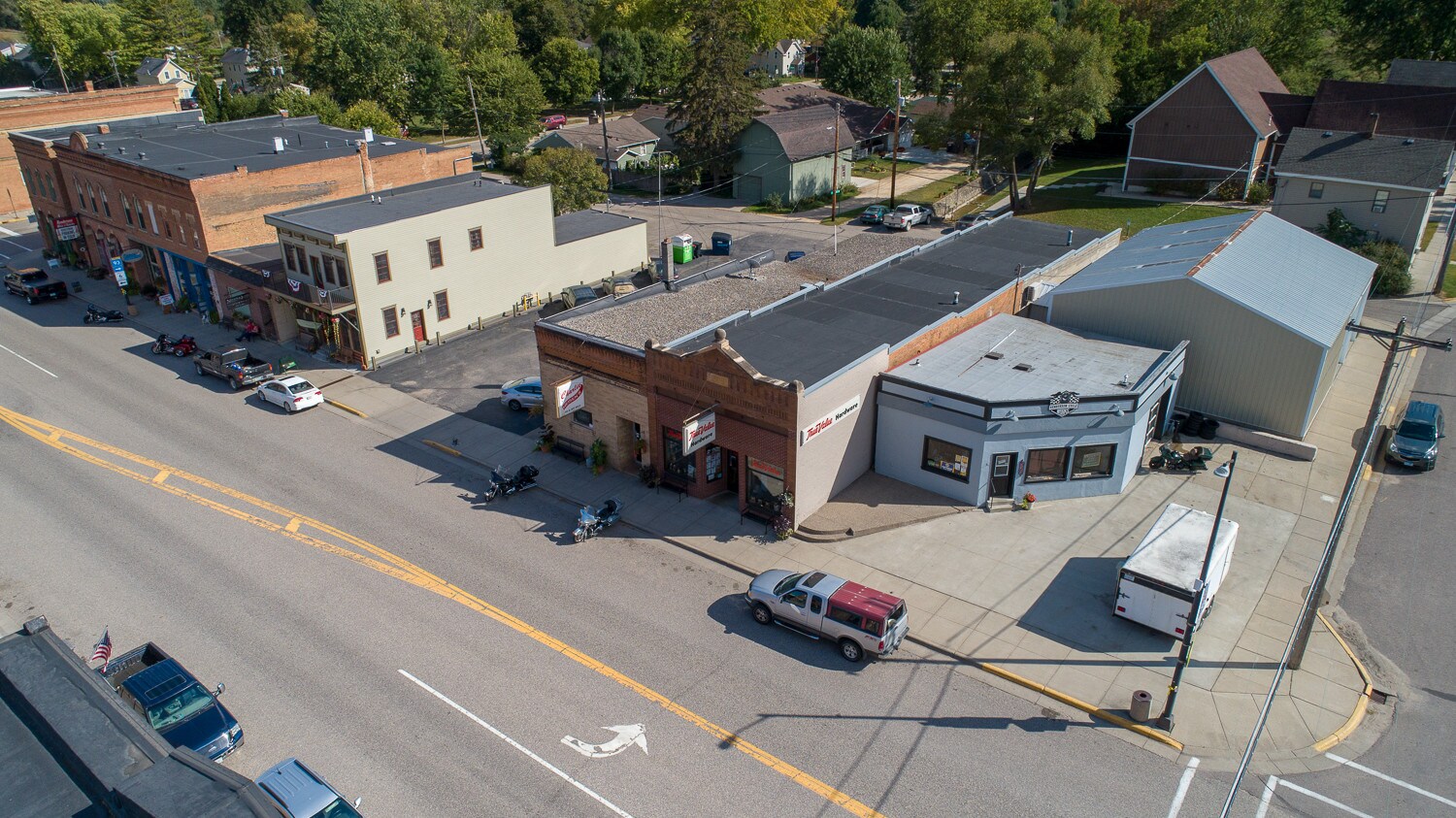 527 Main St, Henderson, MN 56044 True Value