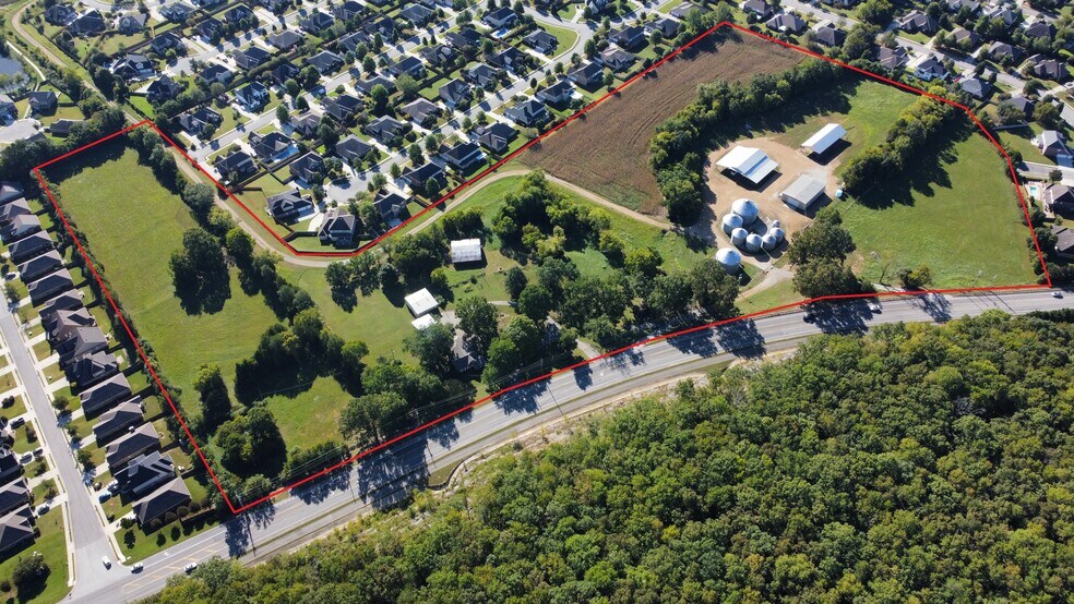 1754 Little Cove Rd, Owens Cross Roads, AL 35763