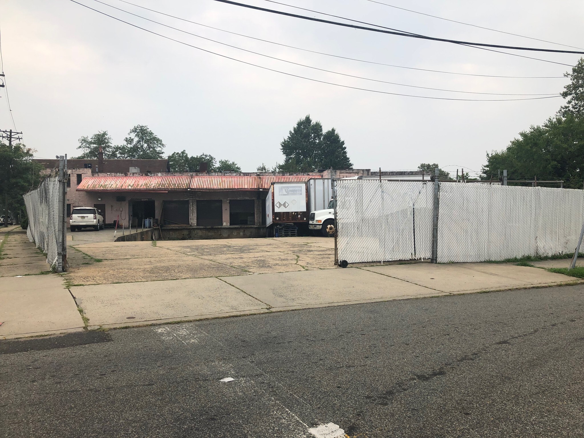 337-345 Florida Grove Rd, Perth Amboy, NJ for sale Primary Photo- Image 1 of 1